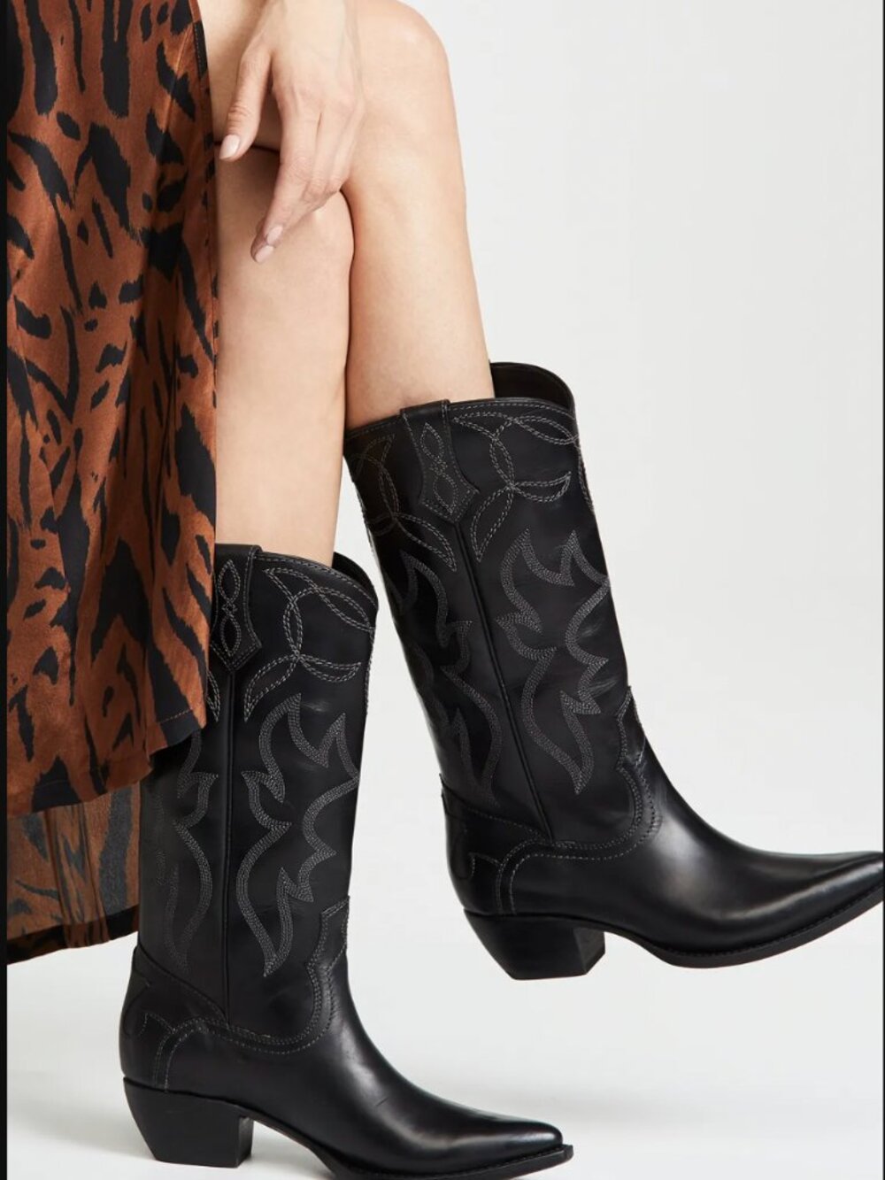 Frye Shane Embroidered Cowboy boots Women Size 9.5